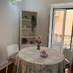 Passport Lisbon Apartments Hotel *