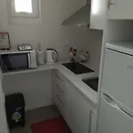 Passport Lisbon Apartments *