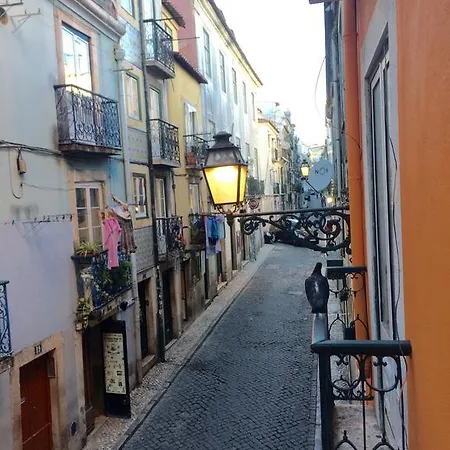 Passport Lisbon Apartments Hotel *